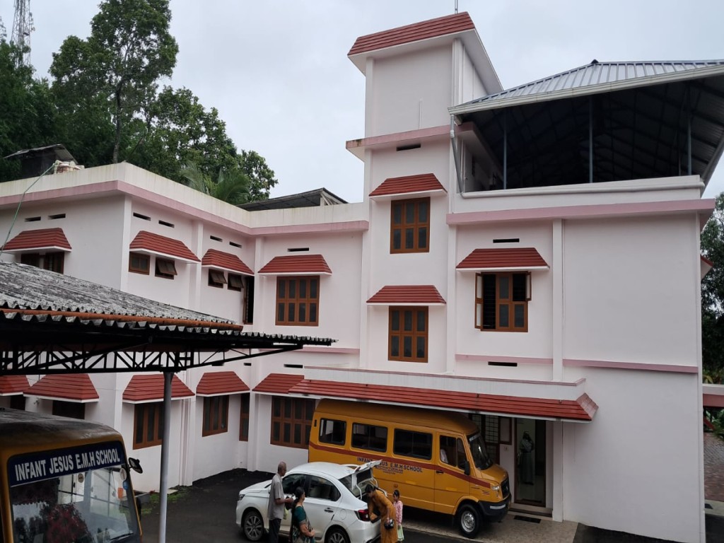Koothattukulam Infant Jesus Adoration Convent