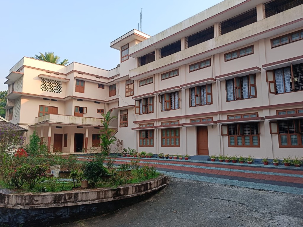 Vadakara Adoration Convent