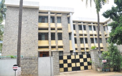 Hostel & Boarding Houses